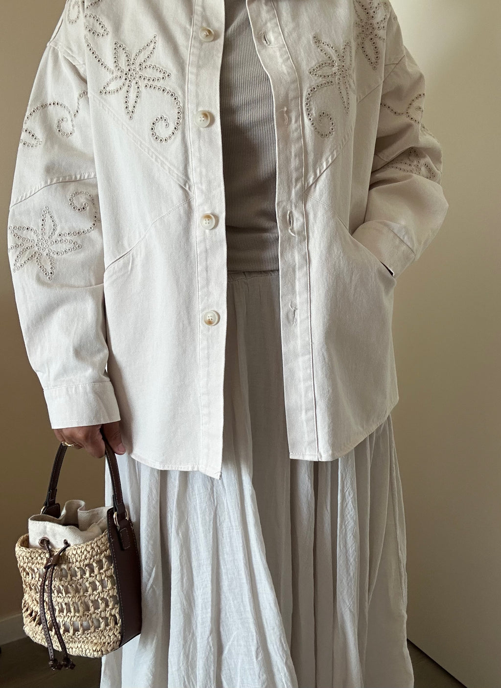 Veste brodée