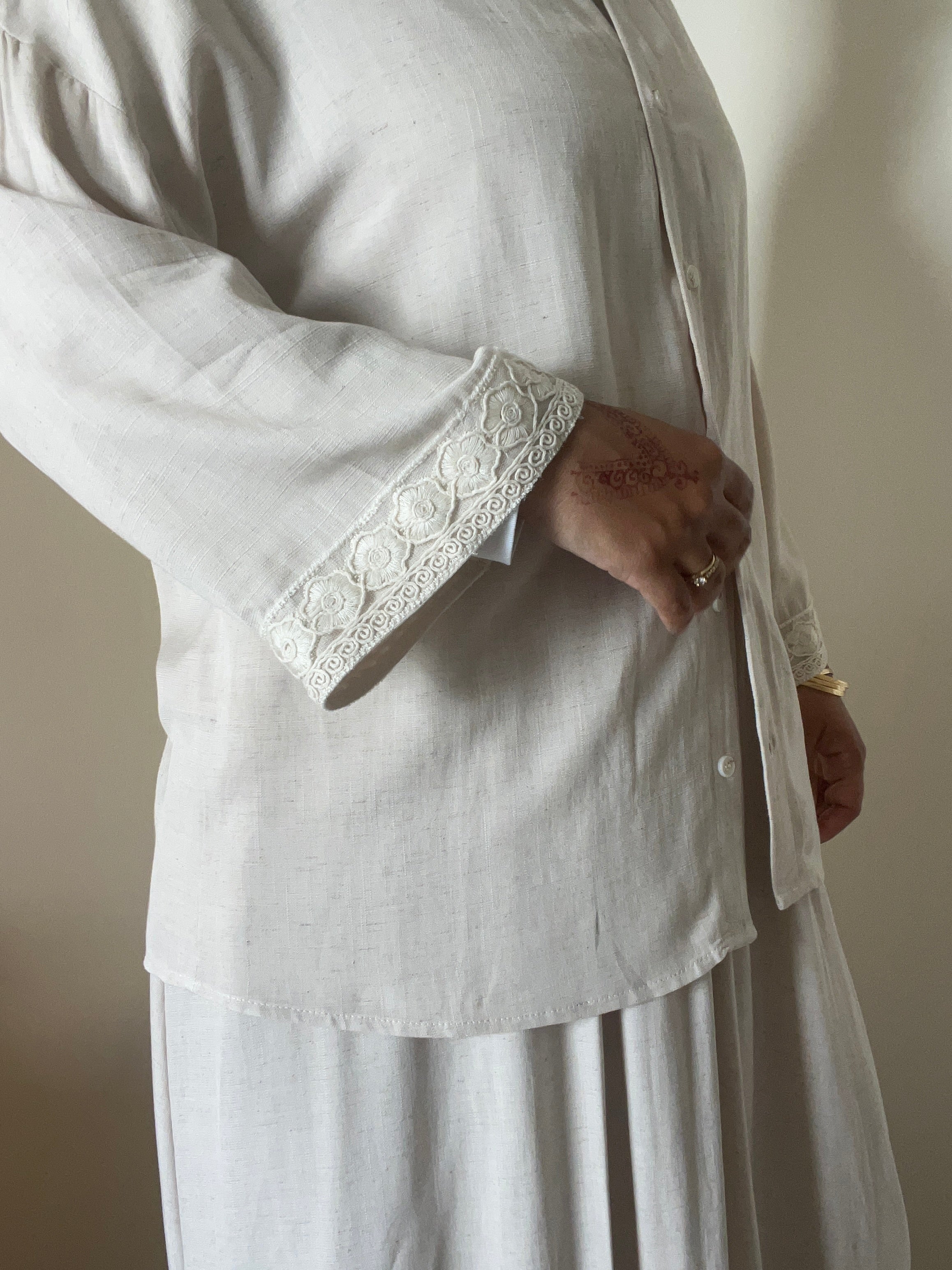 Chemise broderie manche