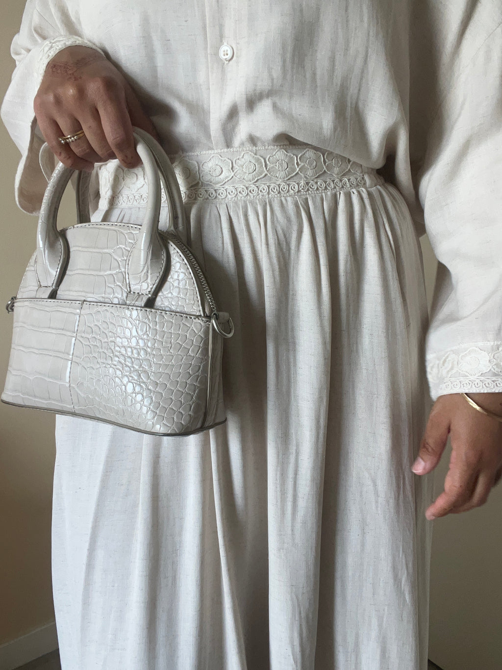 Jupe longue broderie ceinture