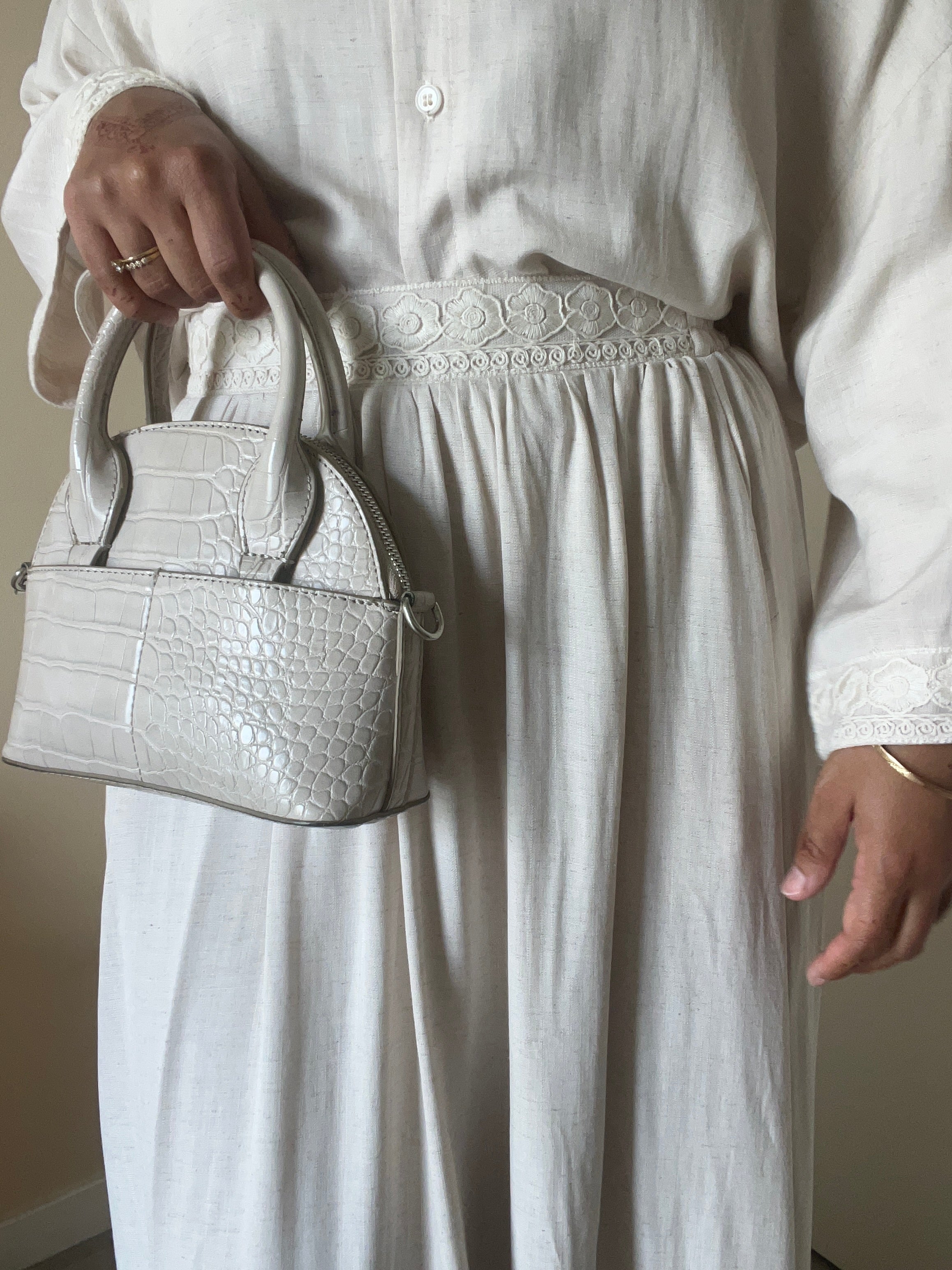 Jupe longue broderie ceinture
